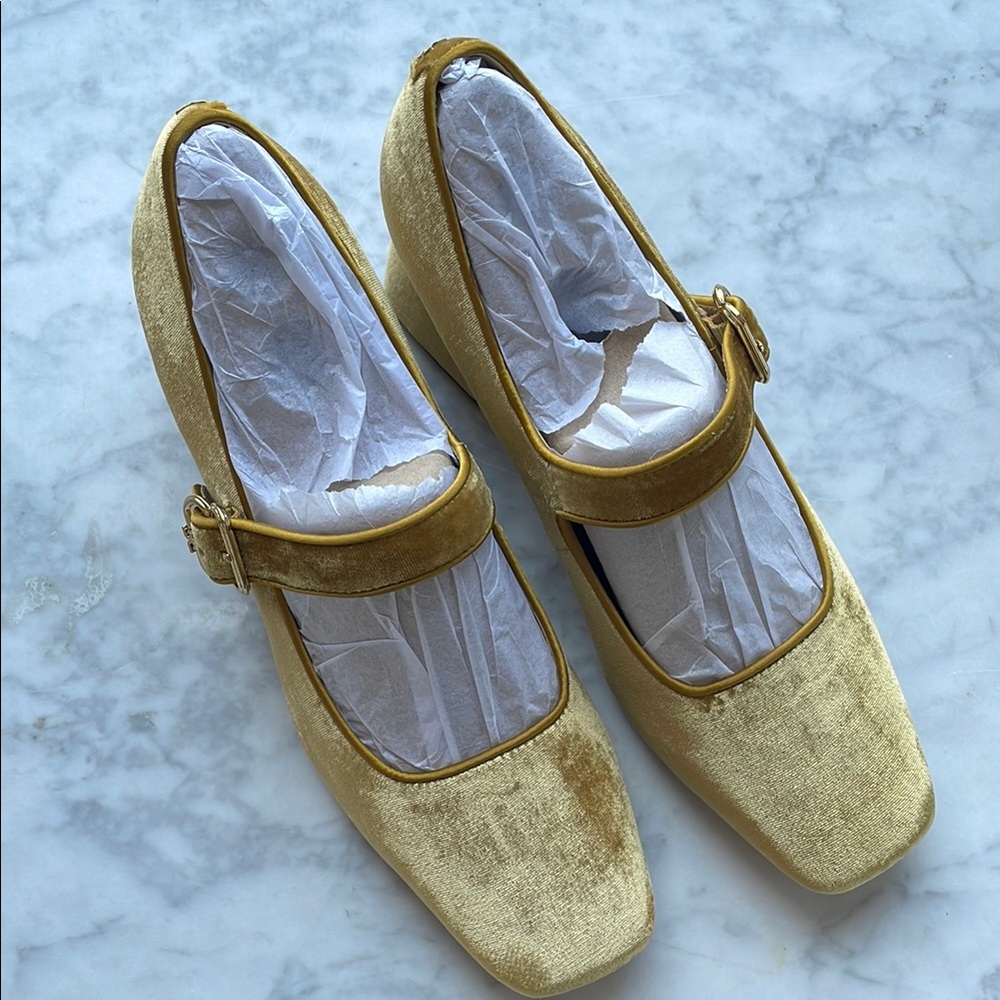 Sam Edelman Saffron Velvet Heels